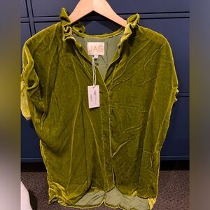 Jag Renea Top - NWT!